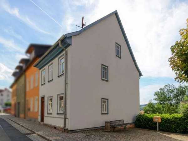Immobilie in Geisa - Denkmalgeschütztes Fachwerkhaus in begehrter Altstadtlage von Geisa - Bild 0