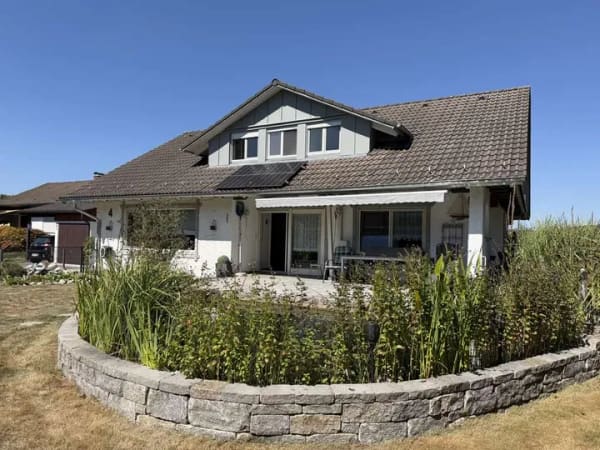 Immobilie in Langenargen - Gepflegtes, großzügiges, freistehendes Einfamilienhaus, in ruhiger Lage in Langenargen-Oberdorf!! - Bild 1