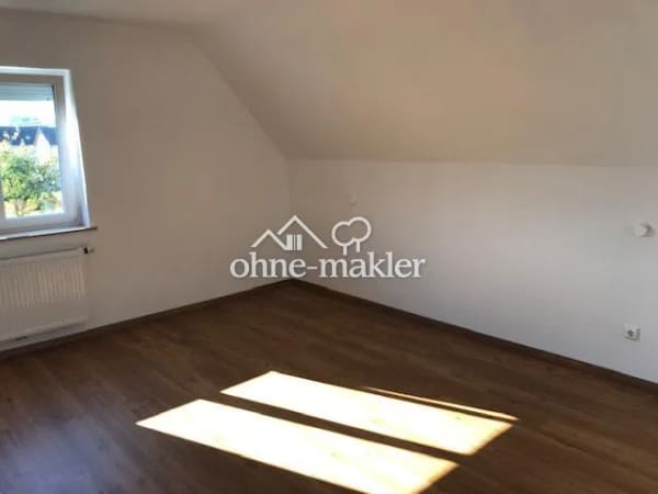 Immobilie in Rietheim-Weilheim - Mehrfamilienhaus - 5 Wohnungen u. 2 Garagen - Bild 4