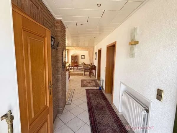 Immobilie in Riedstadt - Charmante Rarität! Liebevoll arrangierter 70er-Jahre-Bungalow in bester Wohnlage von Leeheim - Bild 3