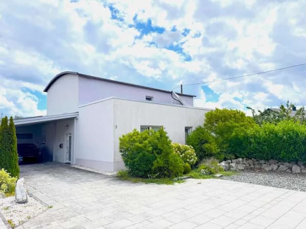 Immobilie in Thalfang - Thalfang-Bäsch / Freistehendes EFH im Passivhausstandard mit Erdwärme, gr. Garage und Garten - Bild 0