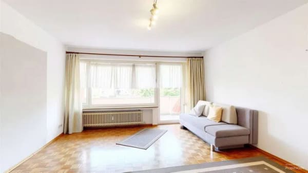 Immobilie in Garmisch-Partenkirchen - Freundliche 2-Zimmer-Wohnung mit viel Potential - Bild 1