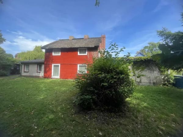 Immobilie in Zingst - Für Handwerker & Individualisten: Reetdachhaus mit ca. 146 m² Wohnfläche auf 1.113 m² - Bild 1