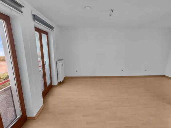Immobilie in Freising - Helle, gut geschnittene 1-Zimmer-Wohnung mit TG-Stellplatz – Freising-Lerchenfeld - Bild 1