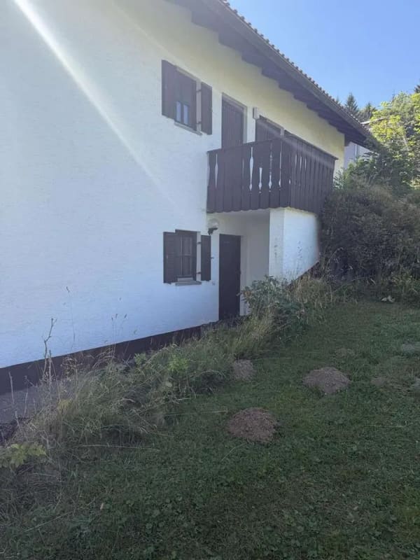 Immobilie in Philippsreut - Großzügiges Einfamilienhaus mit Einliegerwohnung und traumhaftem Weitblick - Bild 2