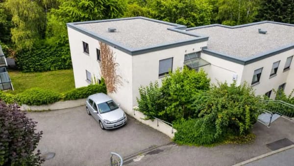 Immobilie in Tübingen - 2-Zimmer-Gartengeschosswohnung mit Terrasse, Garage und viel Potenzial in Tübingen - Bild 1