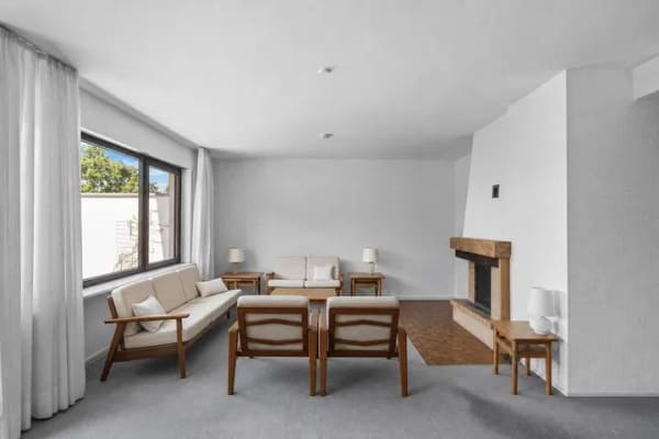 Immobilie in Königstein - Viel Platz für neue Ideen: Großzügige Doppelhaushälfte mit Kamin und schönem Garten in Königstein - Bild 2