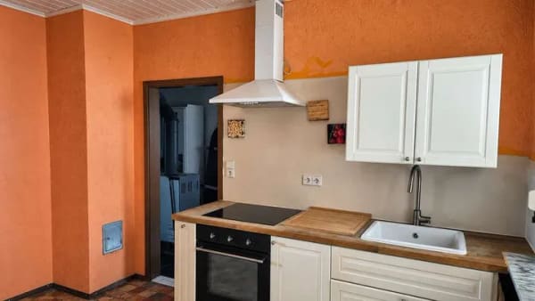 Immobilie in St. Leon-Rot - Großzügiges Zweigenerationenhaus mit PV-Anlage, Scheune & Werkstatt  - Bild 2