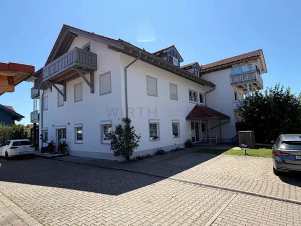 Immobilie in Haldenwang - SONNIGE 3 ZIMMER IM DACHGESCHOSS MIT BERGBLICK - Bild 1