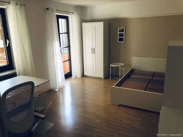 Immobilie in Deggendorf - Charmantes 1 - Zimmer-Apartment in zentraler Lage von Deggendorf - ideal für Studenten oder Singles - Bild 0