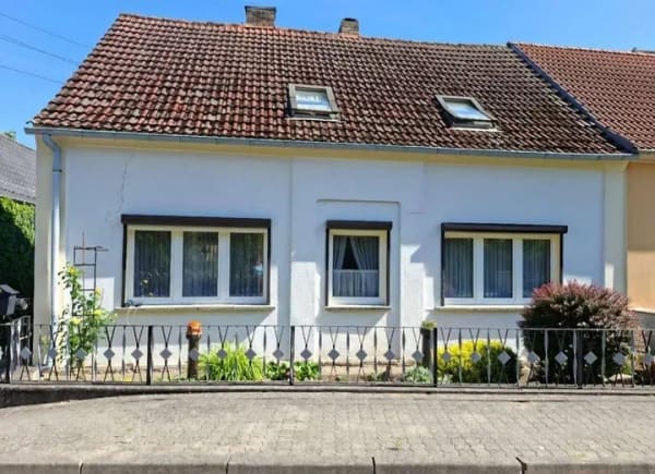 Immobilie in Bad Freienwalde (Oder) - Einfamilienhaus mit großem idyllischem Garten - Bild 1
