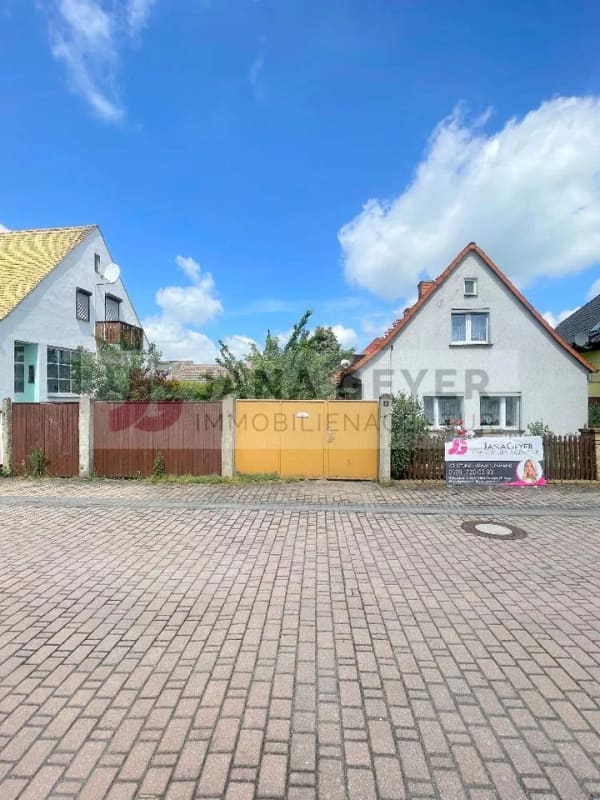 Immobilie in Zschepplin - ZSCHEPPLIN OT NAUNDORF * KLEINES EINFAMILIENHAUS mit NEBENGELASS auf 324 qm GRUNDSTÜCK - Bild 1