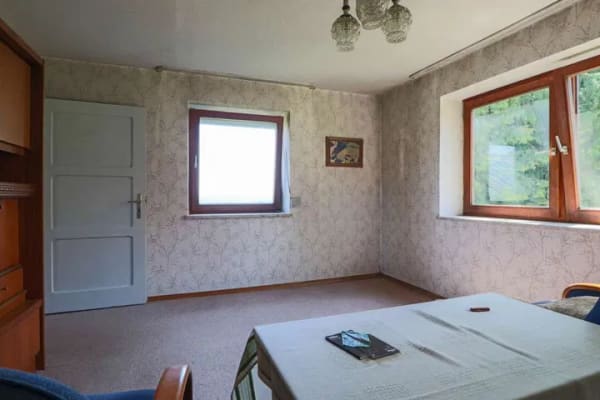 Immobilie in Schwabsoien - Bergblick - Sanierungsbedürftiges Einfamilienhaus in ruhiger Ortsrandlage von Sachsenried - Bild 1