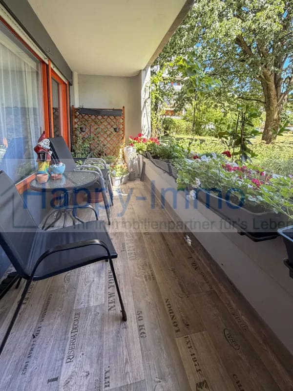 Immobilie in Unterhaching - 2 Zimmerwohnung in Unterhaching / Ost-Loggia / bezugsfrei 3 Monate nach Kauf - Bild 0