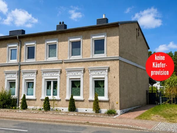 Immobilie in Torgelow - HORN IMMOBILIEN ++ liebevoll renoviertes Ein- oder Zweifamilienhaus in Torgelow mit großem Grundstück - Bild 0