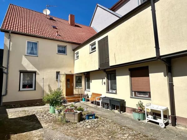 Immobilie in Burg Stargard - HORN IMMOBILIEN ++ Reihenmittelhaus in Burg Stargard, zentrale Lage - Bild 3
