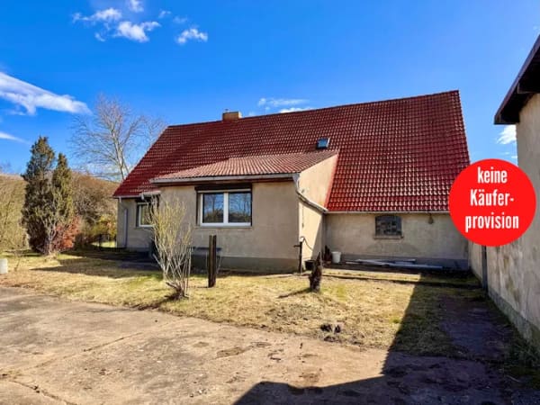 Immobilie in Pasewalk - HORN IMMOBILIEN ++Einfamilienhaus mit großem Grundstück dicht bei Pasewalk - Bild 0