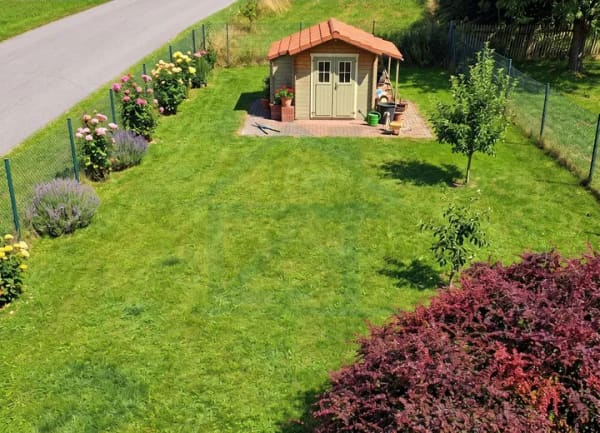 Immobilie in Waldeck - Massives Einfamilienhaus mit 249 m² Wohn-Nutzfläche inkl. 750 m² Grundstück in Waldeck bei Hermsdorf - Bild 2
