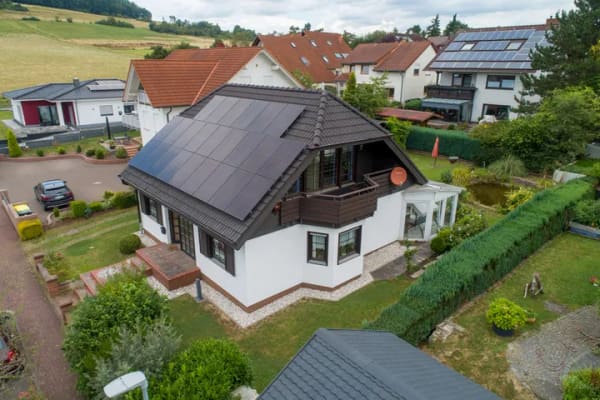 Immobilie in Gladenbach - ++ KRAG Immobilien ++ VERKAUFT ++ VERKAUFT ++ mit Sicherheit ++ wie fast immer mit und nach Plan ++ - Bild 3