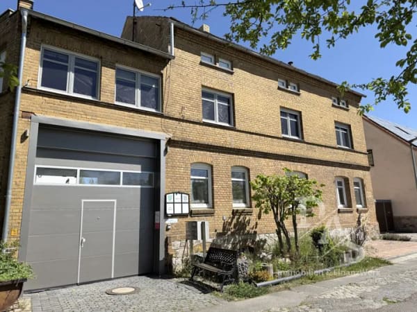 Immobilie in Landsberg - Mehr Raum für Ideen: Wohnen, Vermieten und Entwickeln – alles in einem Objekt - Bild 0