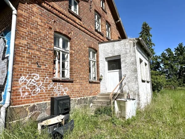 Immobilie in Arzberg - Dachgeschosswohnung in Arzberg Ideal für Tierliebhaber - Bild 1