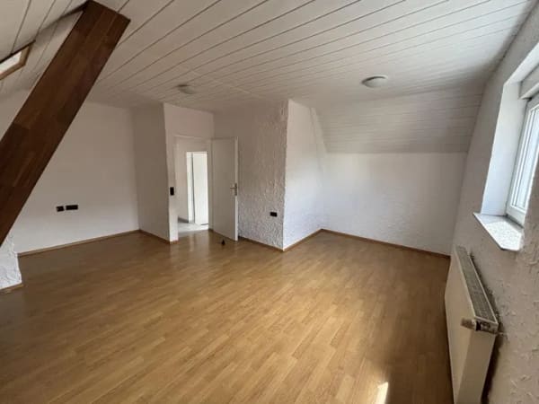 Immobilie in Nordheim - Einfamilienhaus freistehend in Nordheim - Bild 2