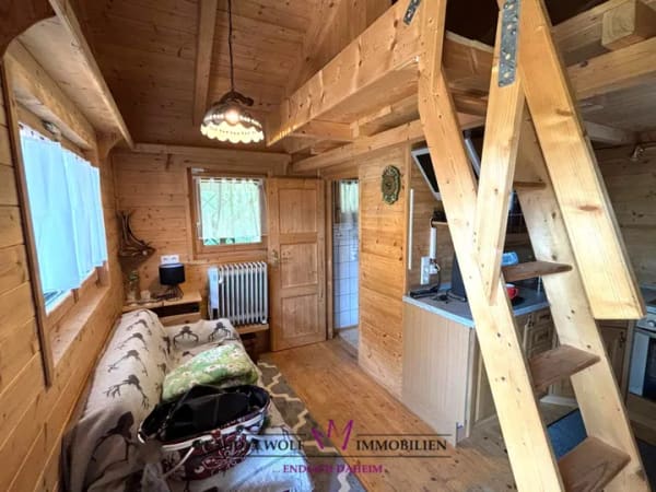Immobilie in Feuchtwangen - *** RAUS AUS DEM ALLTAG - Wunderschönes Wochenendhaus bei Feuchtwangen, nicht weit vom Bade- und Angelweiher *** - Bild 0