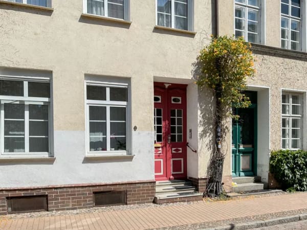 Immobilie in Rostock - Charmante Altbauperle in Rostock's nördlicher Altstadt - Leben zwischen Stadthafen und Neuer Markt - Bild 3