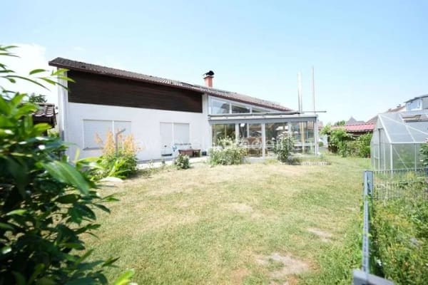 Immobilie in Beimerstetten - Familienparadies in ruhiger Lage mit Wintergarten, Sauna und großem Garten - Bild 1