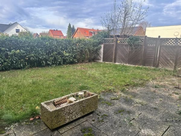 Immobilie in Schellerten - Großes Einfamilienhaus mit Balkon, Sauna und Garage in Schellerten-Wendhausen - Bild 2