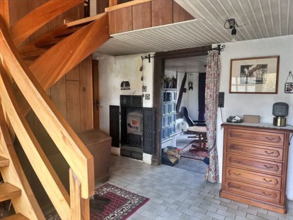 Immobilie in Schellerten - Großes Einfamilienhaus mit Balkon, Sauna und Garage in Schellerten-Wendhausen - Bild 3