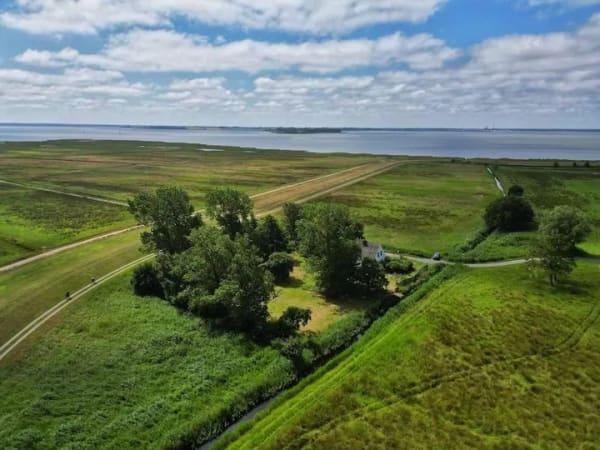 Immobilie in Zingst - Ihr Rückzugsort am Rande von Zingst – ein Haus mit Geschichte und Zukunft - Bild 1