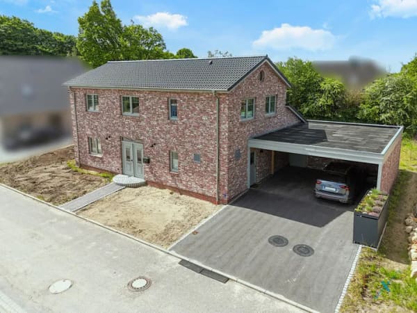 Immobilie in Munkbrarup - 2025 gebaut: Einfamilienhaus mit Wellnessgefühl, Dachterrasse, Doppelcarport und vielen Highlights - Bild 2