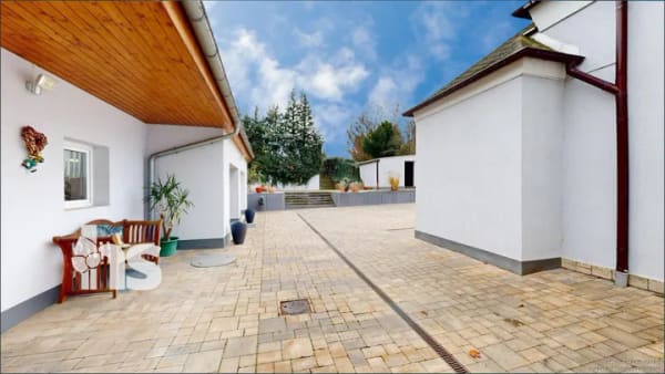 Immobilie in Mücheln (Geiseltal) - PROVISIONSFREI: Traumhaftes Einfamilienhaus in Mücheln, 303 m², 1.857 m² Grundstück, 6 Garagen - Bild 4