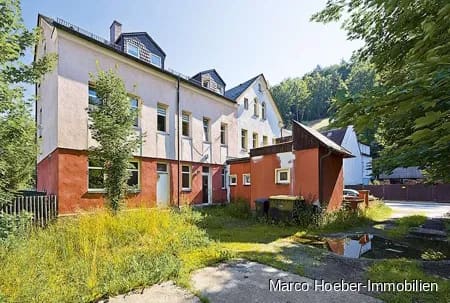 Immobilie in Klingenthal - 10,49% Rendite - Wohn- und Geschäftshaus in Klingenthal im Erzgebirge/Vogtland - Bild 0