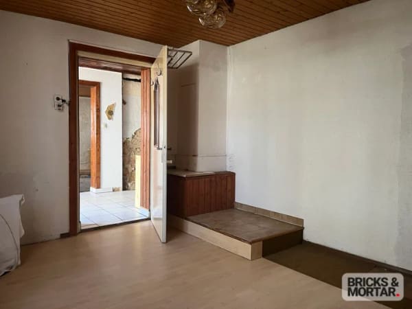 Immobilie in Buttenwiesen - Renovierungsbedürftige Doppelhaushälfte in Buttenwiesen ideal für Handwerker - Bild 3