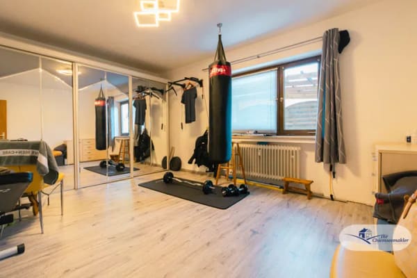 Immobilie in Aschau im Chiemgau - Zweifamilienhaus in Zentrumslage - Bild 4