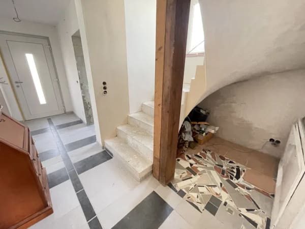 Immobilie in Lützen - Im Jahr 2018 erbautes Einfamilienhaus - 5 Zimmer - 1000 m² Grundstück für Ihre Familie - Bild 2