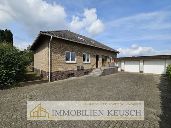 Immobilie in Barenburg - Blick ins Grüne, saniertes, großes 1-2 Fam.-Haus mit Kamin, neuen Bädern, Sonnenterra und Doppelgarage - Bild 0