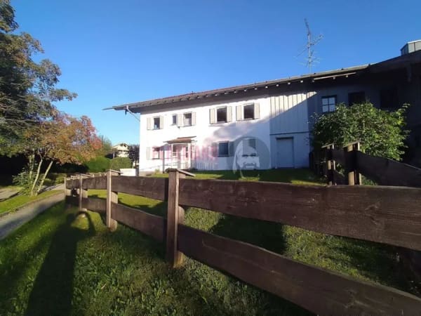 Immobilie in Otterfing - Provisionsfrei! 143qm² Bezugsfreie 5 Zimmer Wohnung mit Balkon, Gartennutzung und Hobbyraum - Bild 0