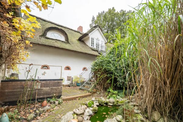 Immobilie in Kutenholz - Viel Platz und Möglichkeiten: Charmantes Ein- oder Zweifamilienhaus mit großer Scheune in Kutenholz - Bild 1
