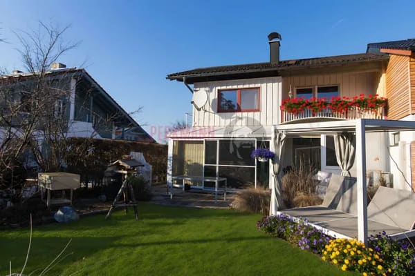 Immobilie in Neubeuern - Wohnjuwel: Einzigartiges Familienidyll mit Bergblick und exklusiver Ausstattung - Bild 0