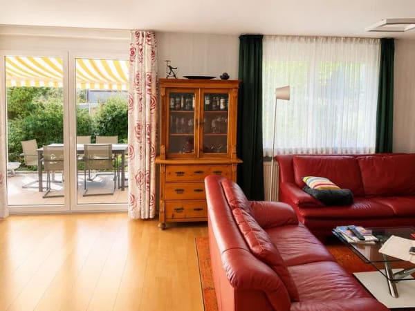 Immobilie in Kirrweiler - Helle, familienfreundliche Doppelhaushälfte in Südlage mit Garten und Terrasse - Bild 2