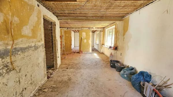 Immobilie in Oldenburg - Ihr Zuhause, Ihre Ideen, Ihr Projekt -
Freistehendes Einfamilienhaus in bester Lage zur Sanierung - Bild 1