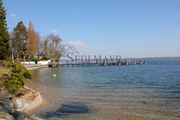 Immobilie in Tutzing - VERKAUF: Wohnen wo andere Urlaub machen - Reihenhaus in Tutzing mit Gestaltungsspielraum! - Bild 0