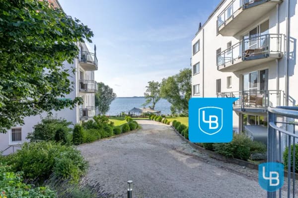 Immobilie in Ascheberg - Wohnkomfort und sorgenfreie Vermietung - Modernes Apartment am Großen Plöner See - Bild 1
