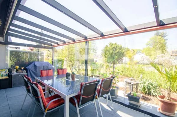 Immobilie in Höhenkirchen-Siegertsbrunn - Moderne Doppelhaushälfte 173 m² Wohnfläche, Doppelgarage, Wintergarten - Bild 3