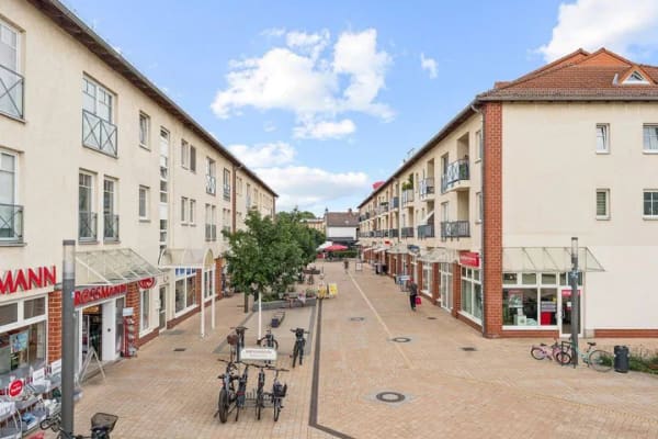Immobilie in Velten - 4 % Rendite - vermietete 2-Zimmer-Wohnung mit Stellplatz in zentraler Lage von Velten - Bild 0