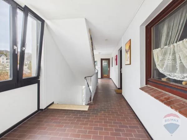 Immobilie in Flintbek - 3-Zimmer-Wohnung mit großer Loggia in ruhiger Lage von Flintbek - Bild 2