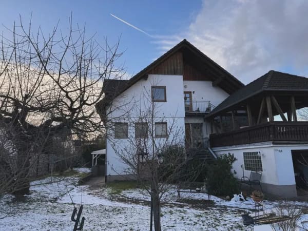 Immobilie in Reiskirchen - Nobelino.de - Mehrfamilienhaus mit vielen Möglichkeiten - TOP Lage in Reiskirchen ! - Bild 0
